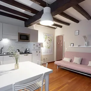 https://rua-freda-apartments.emilia-romagnahotels.net